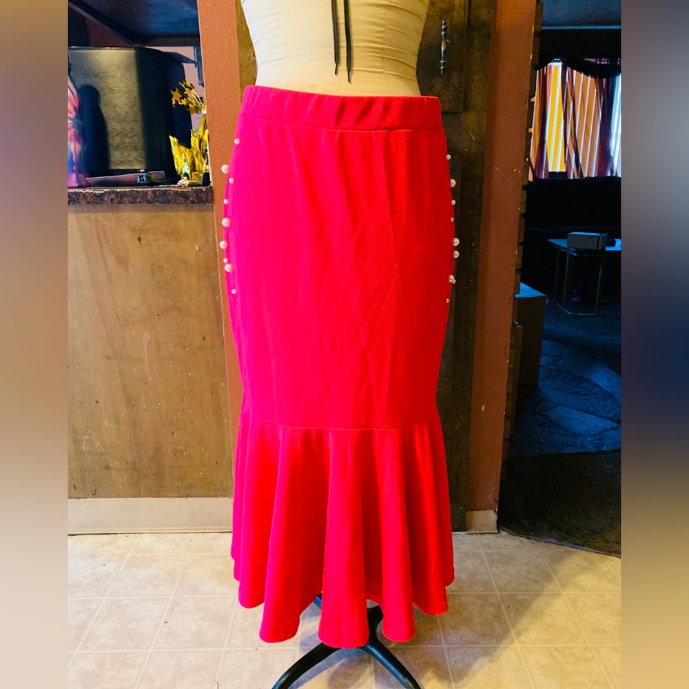 Shein 4X Pink Skirt with Pearl button detail